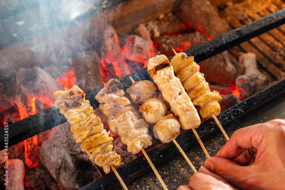 焼き鳥 炭火焼鳥
